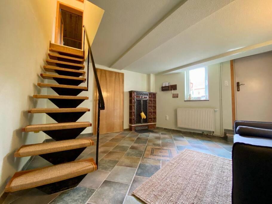 Ferienhaus „Schlupfwinkel“, Kostenloser Parkplatz, Vollausstattung Ильменау Экстерьер фото